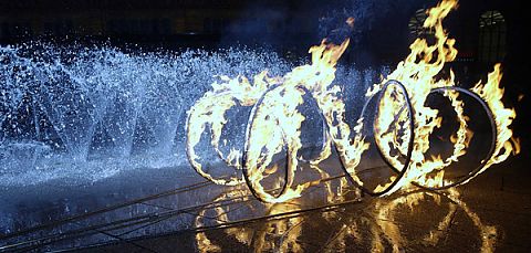 Wasser Brandung Feuer