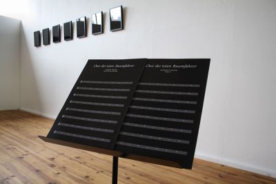 Francis Hunger: Chor der toten Raumfahrer