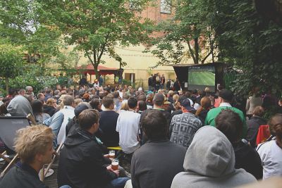 Fußball im Biergarten Gretchen