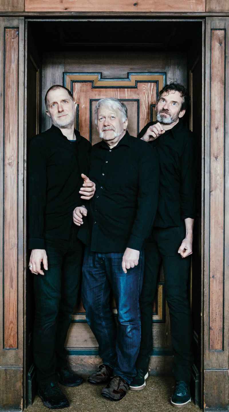 Davar, Hartmann, Lüpke